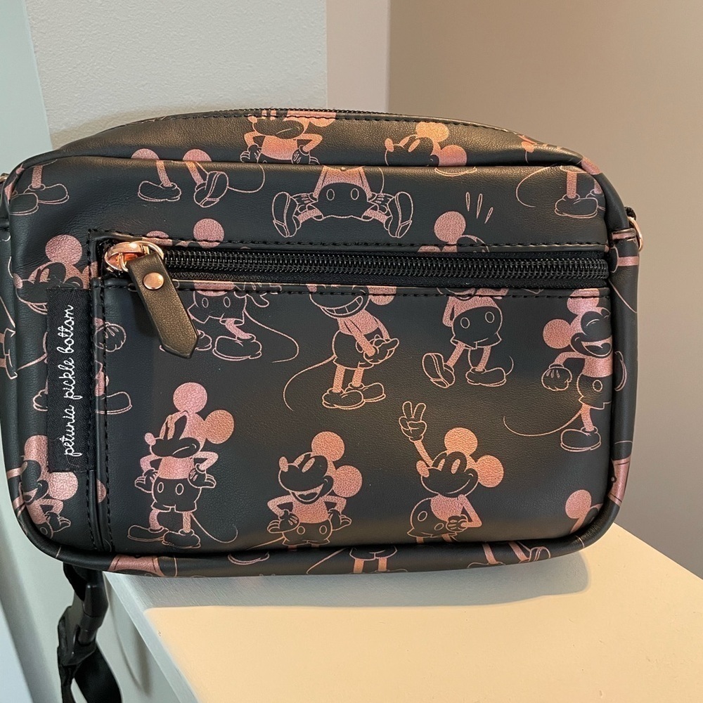 Petunia Pickle Bottom/ Mickey Mouse Rose Gold Convertible Belt Bag. - Picture 3 of 12